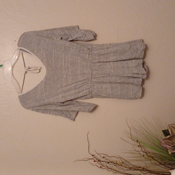 Girl short romper - Picture 1 of 3